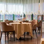 Leonardo Da Vinci Hotel Erba