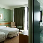 Leonardo Da Vinci Hotel 4*
