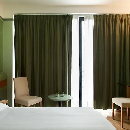 Leonardo Da Vinci Hotel 4*