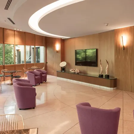 Leonardo Da Vinci Hotel