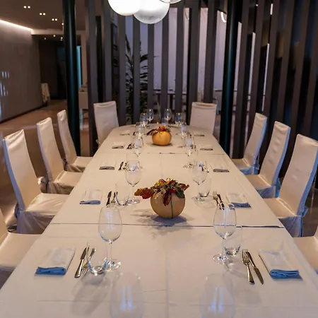 Leonardo Da Vinci Hotel 4*