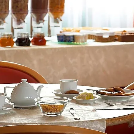 Hotel Leonardo Da Vinci Erba
