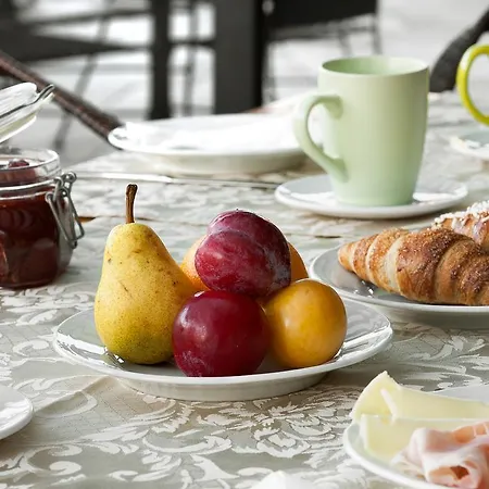 Leonardo Da Vinci Hotel